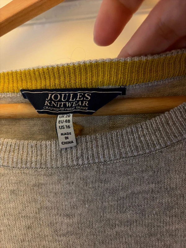 Joules sivi džemper sa motivom ptice — fotografija 2